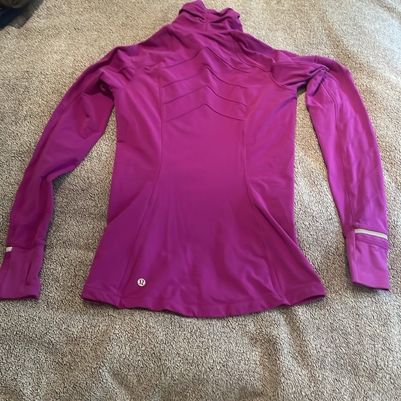 Lululemon Running 1/4 Zip Top - Picture 2 of 11